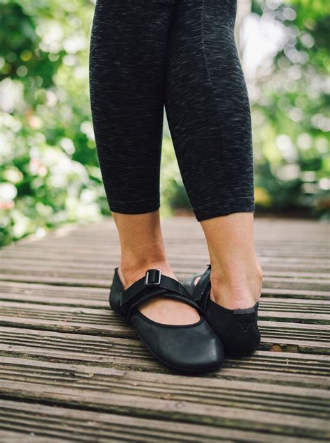 barefoot and minimalist shoes.